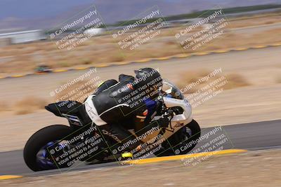 media/Sep-10-2022-SoCal Trackdays (Sat) [[a5bf35bb4a]]/Turn 9 Inside (1215pm)/